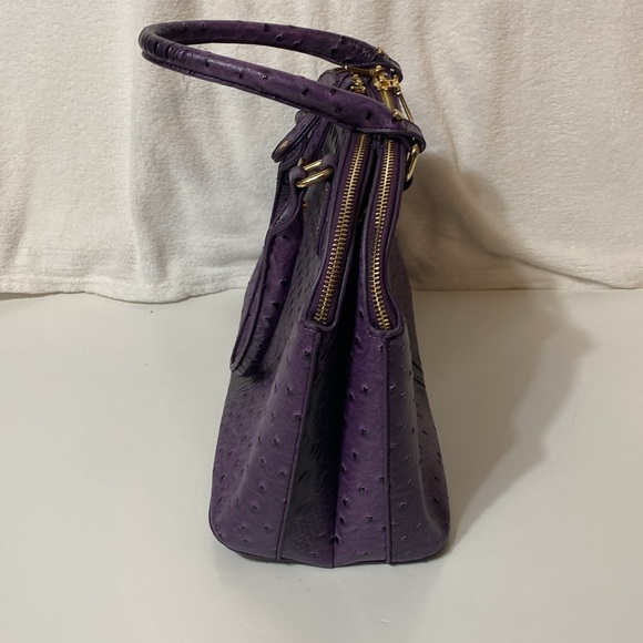 I M❤️ Purple Faux Alligator Handbag - Picture 3 of 9